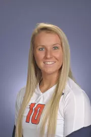 Danielle Davis Headshot - Illinois Volleyball 2016