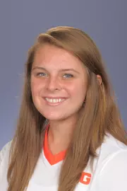 Sabryn Kapp 2017 Headshot