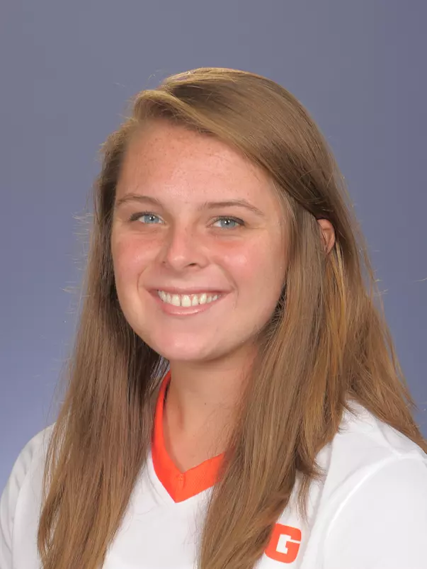 Sabryn Kapp 2017 Headshot