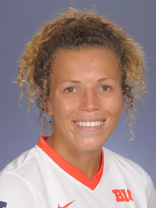 Kara Marbury 2017 Headshot