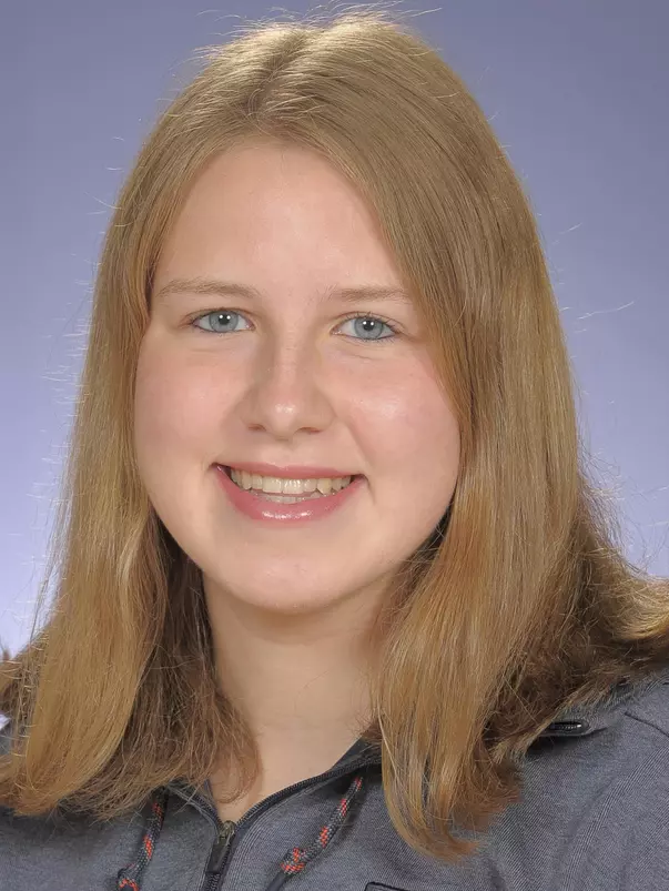 Rebecca Corzine 2017-18 Headshot