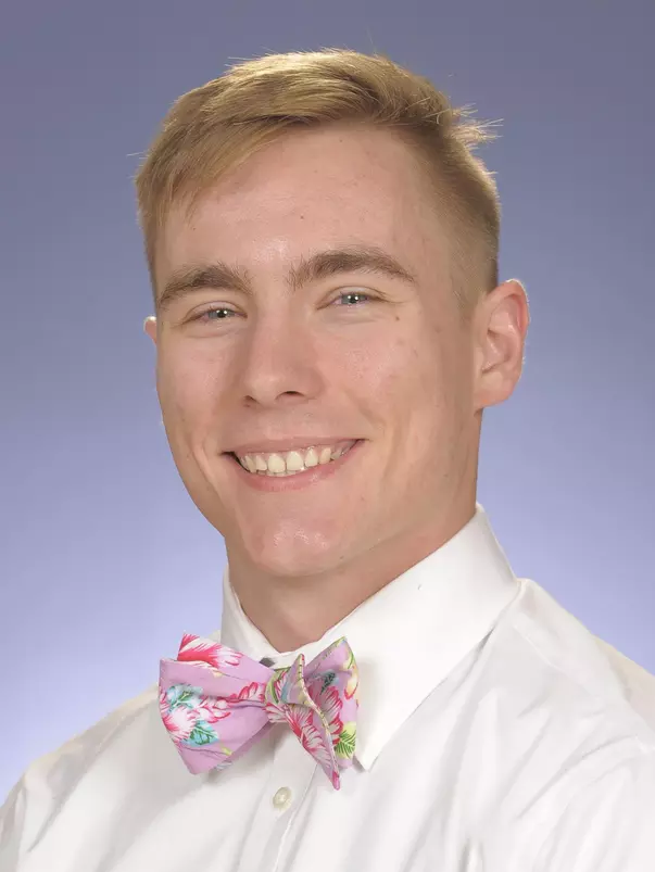 Dennis Minton 2017-18 Headshot