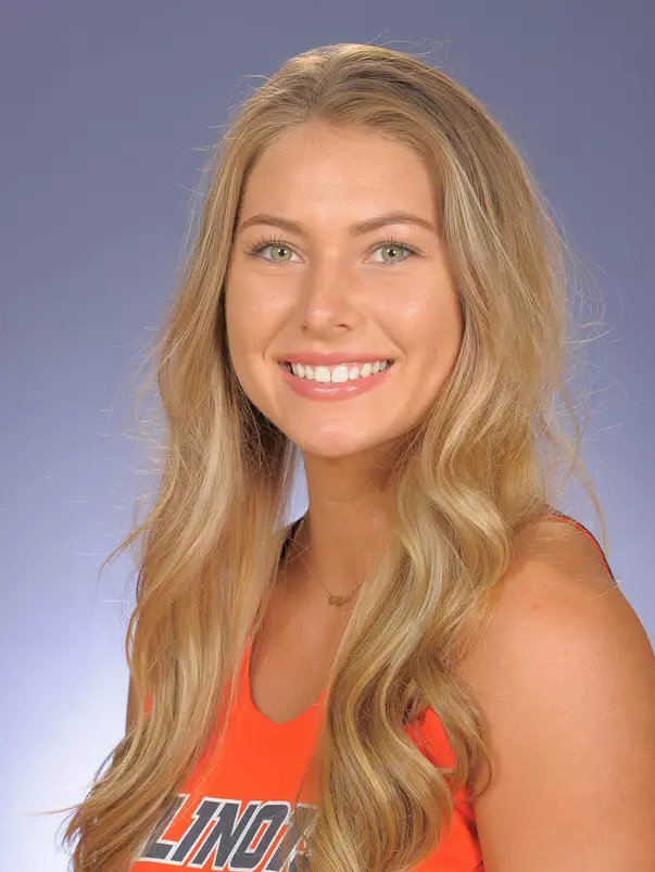 Cydnee Kisnlow Headshot