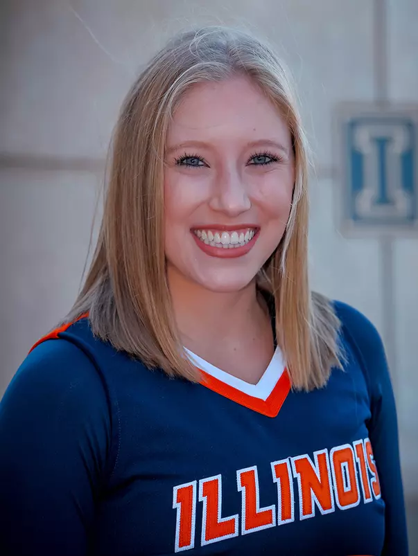2017-18 Illinois Cheerleading - Ally Shanahan