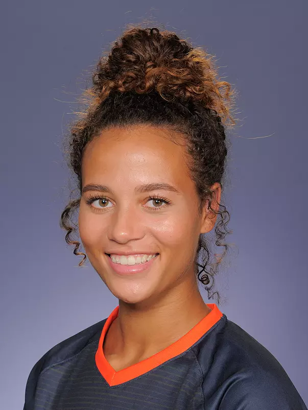 Arianna Veland