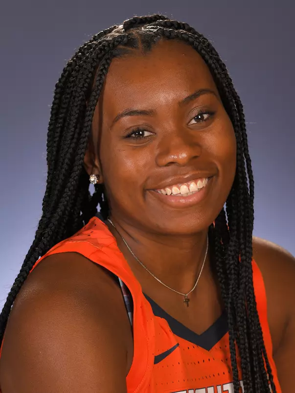 Solape Amusan 2020-21 Head Shot