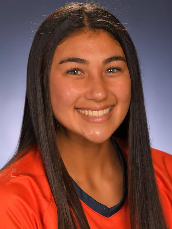 Julia Eichenbaum 2020 Head Shot