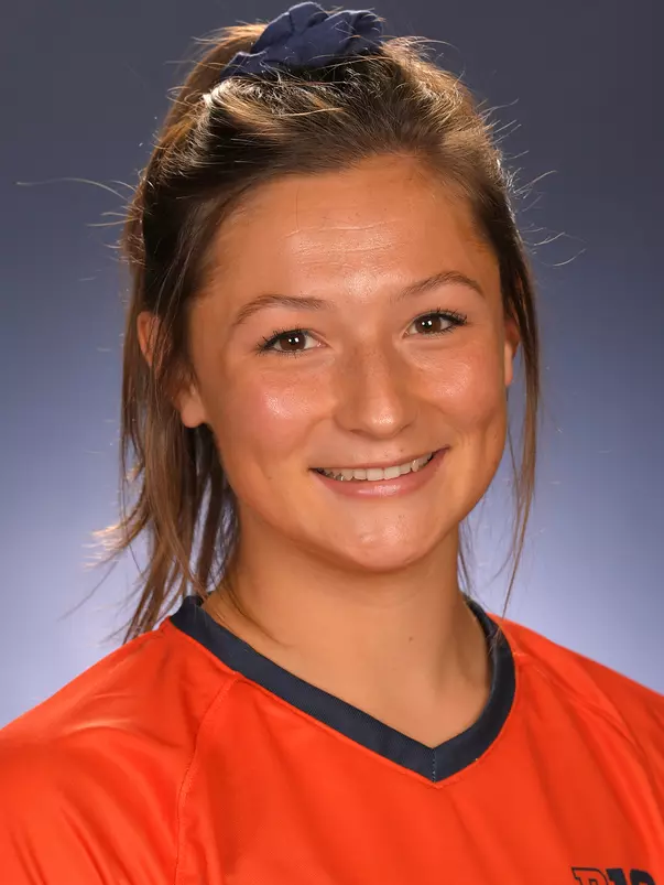 Katelynn Buescher 2020 Head Shot