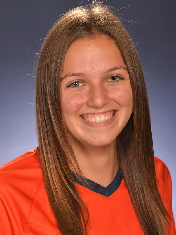 Zoey Kollhoff 2020 Head Shot