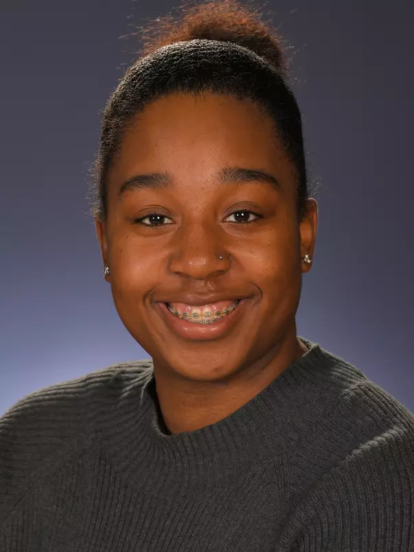 Akina Wellere 2020-21 Head Shot