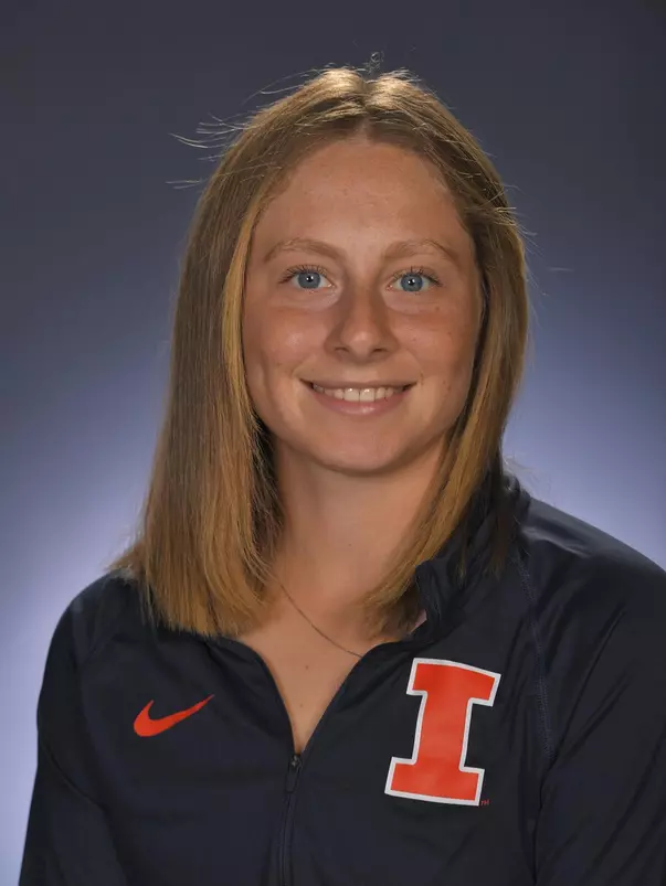 Mia Rabinowitz 2020-21 Headshot