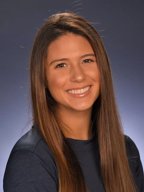 Erin Emme 2020-21 Headshot