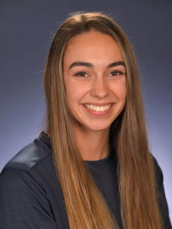 Natalie Edwards 2020-21 Headshot