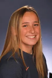 Emma Curtis 2020-21 Headshot