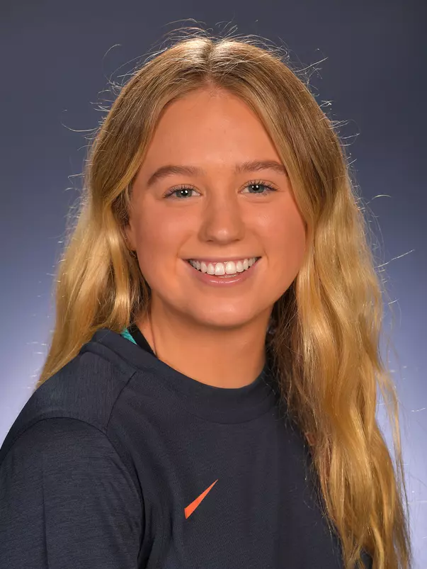 Sophia Burwitz 2020-21 Headshot