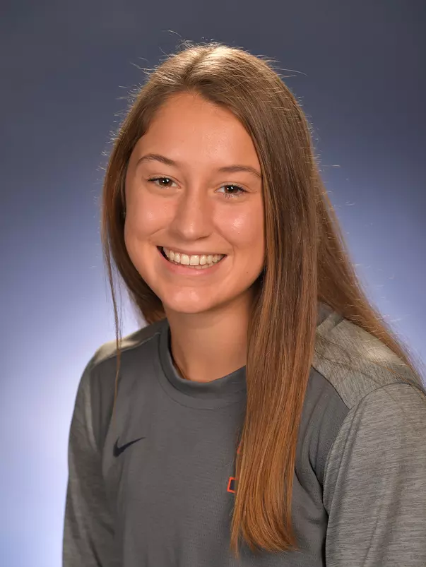 Gabby Alongi headshot 2020