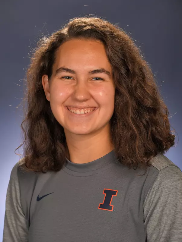 Katie Stapleton headshot 2020