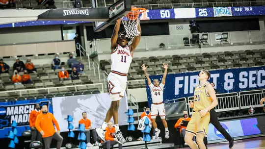 No. 1 Seed Illinois Takes Care of No. 16 Drexel