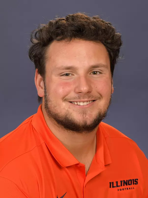 Josh Plohr Headshot 2021