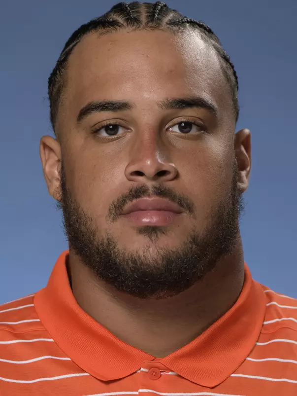 Isaiah Adams 2022 headshot cropped