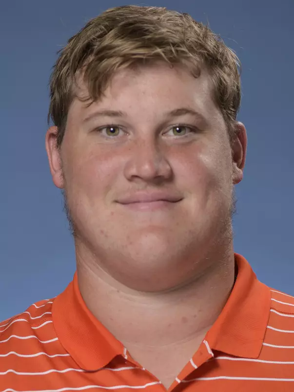 Zachary Barlov 2022 headshot