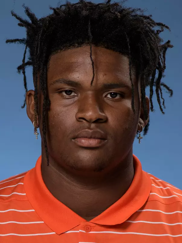 Zy Crisler headshot 2022