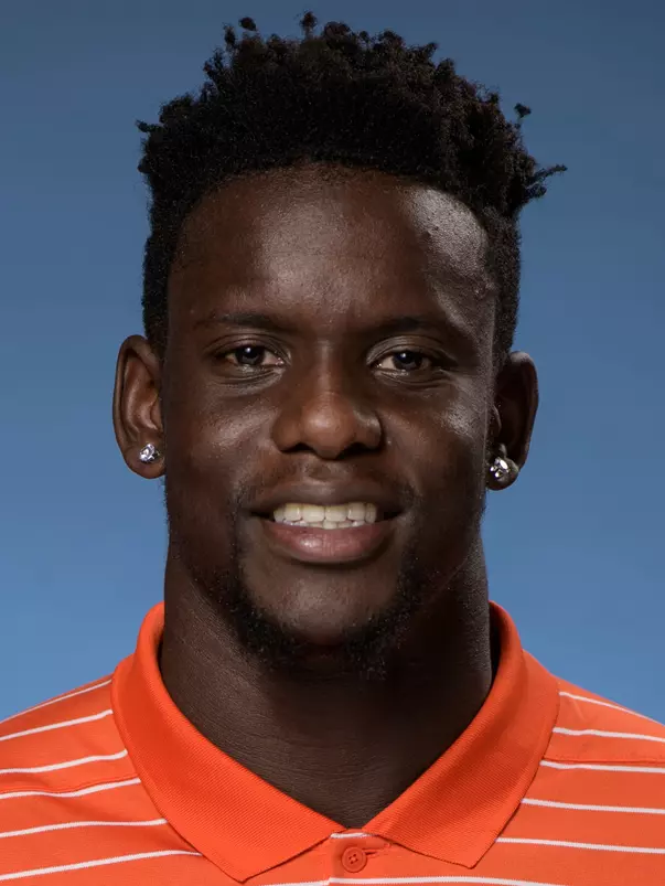 Ezekiel Holmes headshot 2022