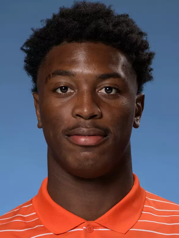 Elijah Mc-Cantos headshot 2022
