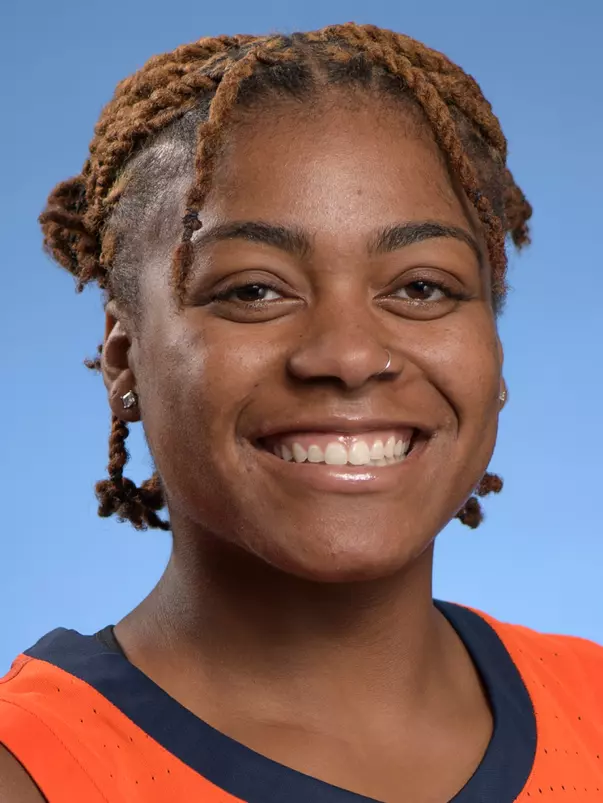Makira Cook 2022-23 headshot
