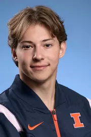 Yan Inhaber-Courchesne headshot 2022
