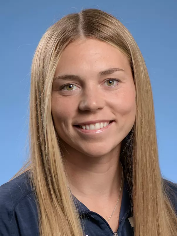 Josie Frazier 2022-23 headshot
