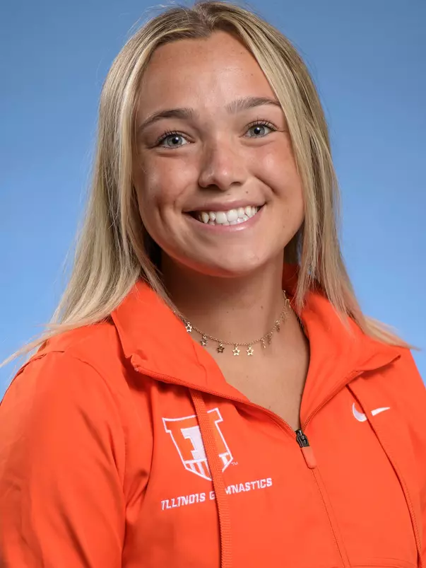 Abby Mueller headshot 2022