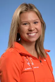 Olivia Bowsman headshot 2022