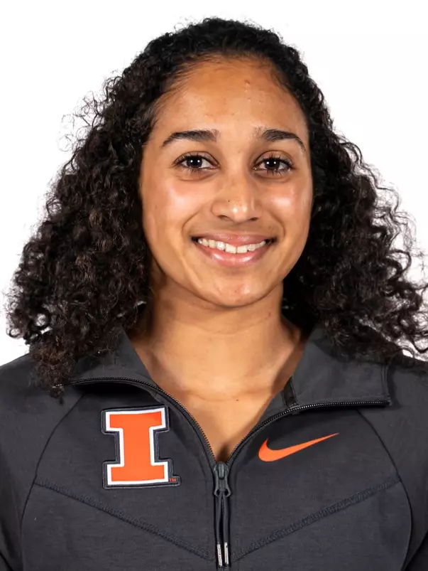 CHAMPAIGN, IL - October 12, 2023 - Illinois's Abby Ninan headshot taken during Swim & Dive Production Day Makeups at State Farm Center in Champaign, IL. Photo By Kevin Snyder