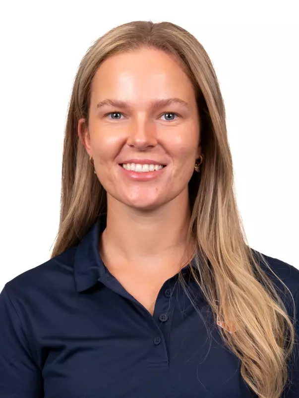 CHAMPAIGN, IL - August 20, 2023 - Illinois Assistant Coach Julie Hovland headshot taken during 2023 Olympic Sport Headshot Day in the Hall of Fame room of Bielfeldt Athletics Administration Building in Champaign, IL. Photo By Kevin Snyder