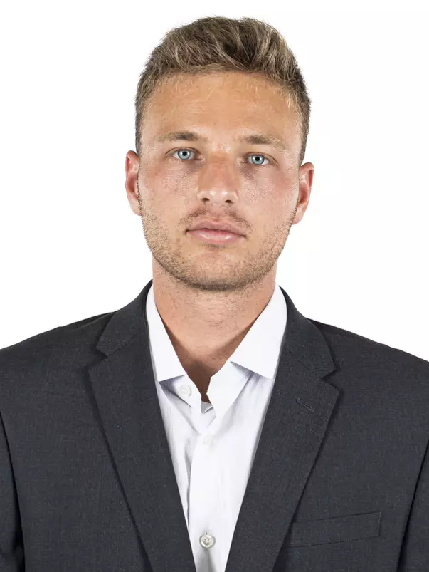 CHAMPAIGN, IL - September 05, 2023 - Illinois’s Alex Petrov during 2023-2024 headshot taken during Production Day at Atkins Tennis Center in Urbana, IL. Photo By Kevin Snyder