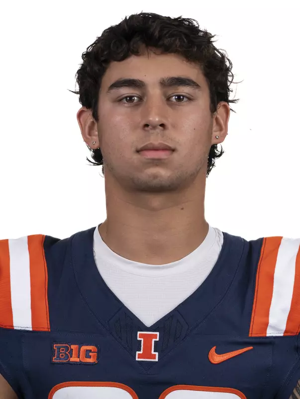 CHAMPAIGN, IL - August 12, 2023 - Illinois Wide Receiver Hank Beatty (#80) headshot taken during 2023 Media Day at Memorial Stadium in Champaign, IL. Photo By Kevin Snyder