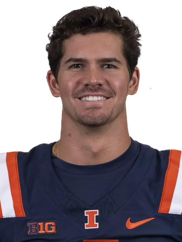 CHAMPAIGN, IL - August 12, 2023 - Illinois Quarterback John Paddock (#4) headshot taken during 2023 Media Day at Memorial Stadium in Champaign, IL. Photo By Kevin Snyder