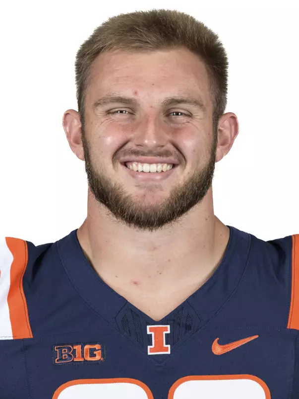 CHAMPAIGN, IL - August 12, 2023 - Illinois Tight End Tip Reiman (#89) headshot taken during 2023 Media Day at Memorial Stadium in Champaign, IL. Photo By Della Perrone