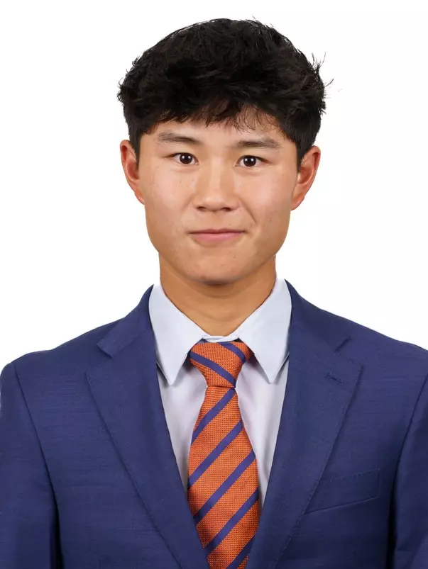 Jeremy Zhang 2023 Headshot
