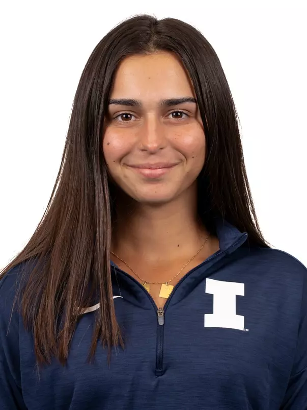 CHAMPAIGN, IL - August 20, 2023 - Illinois’s Violeta Martinez headshot taken during 2023 Olympic Sport Headshot Day in the Hall of Fame room of Bielfeldt Athletics Administration Building in Champaign, IL. Photo By Kevin Snyder