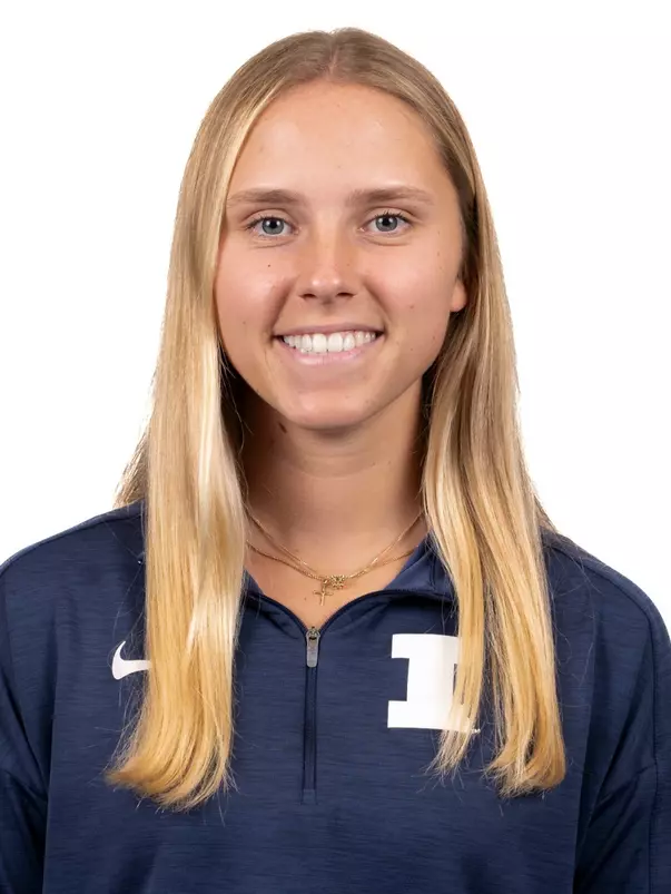 CHAMPAIGN, IL - August 20, 2023 - Illinois’s Kasia Treiber headshot taken during 2023 Olympic Sport Headshot Day in the Hall of Fame room of Bielfeldt Athletics Administration Building in Champaign, IL. Photo By Kevin Snyder