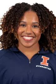 Mia Townes 2023 Heashot
