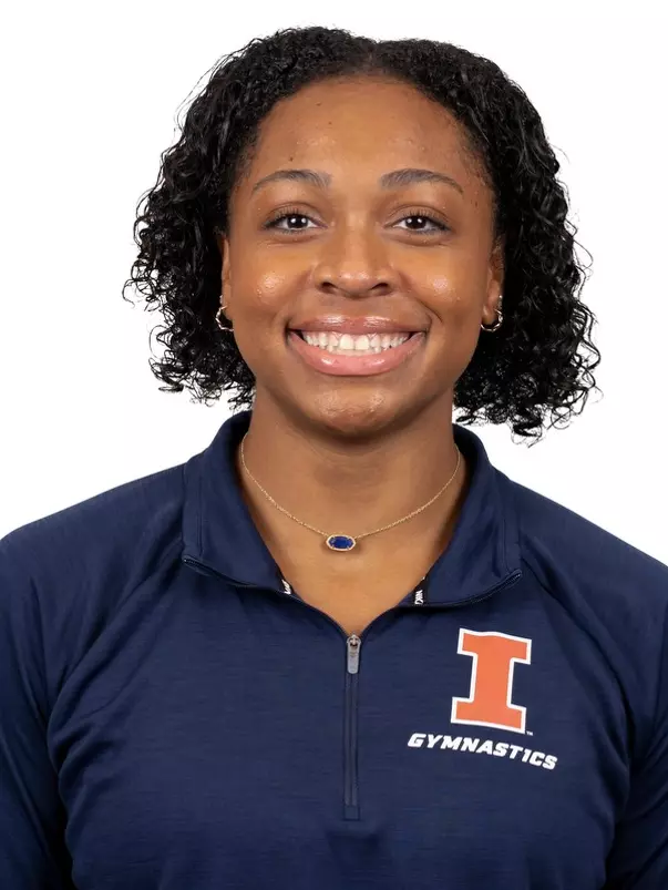 Arielle Ward 2023 Headshot