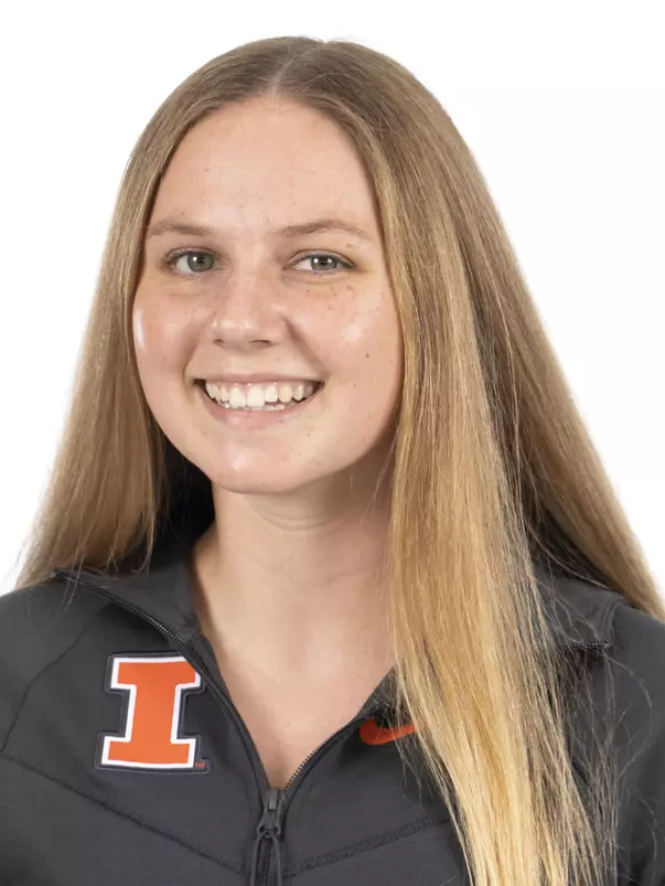 CHAMPAIGN, IL - September 04, 2023 - Illinois Swimmer Cara Bognar headshot taken during 2023-2024 Production Day at Fighting Illini Center for Excellence in Champaign, IL. Photo By Kevin Snyder