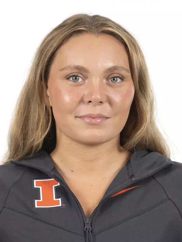 CHAMPAIGN, IL - September 04, 2023 - Illinois Swimmer Paloma Canos Cervera headshot taken during 2023-2024 Production Day at Fighting Illini Center for Excellence in Champaign, IL. Photo By Kevin Snyder
