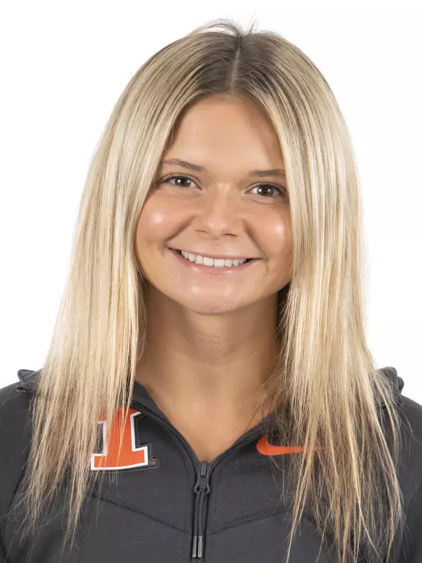 CHAMPAIGN, IL - September 04, 2023 - Illinois Swimmer Liv Dorshorst headshot taken during 2023-2024 Production Day at Fighting Illini Center for Excellence in Champaign, IL. Photo By Kevin Snyder
