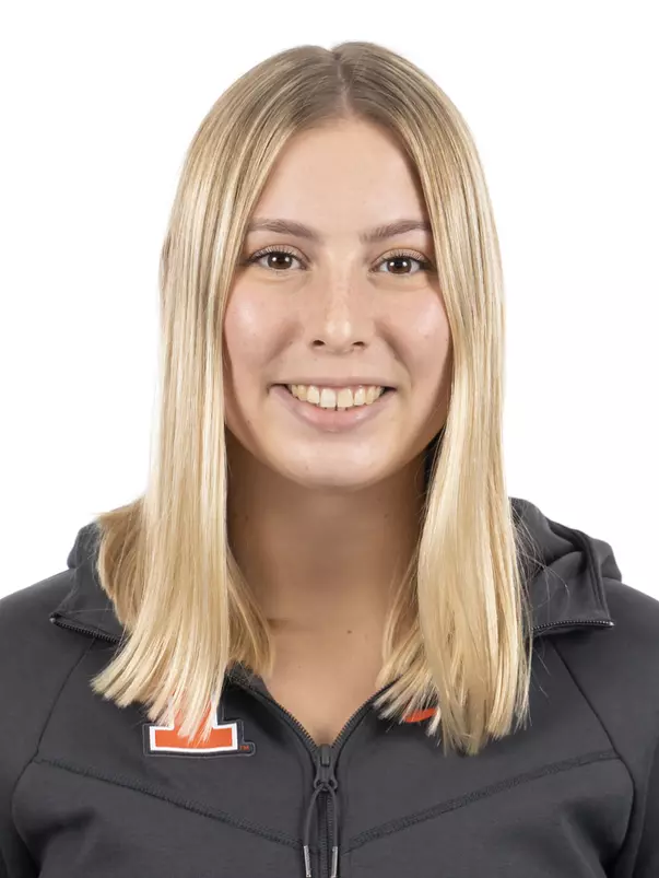 CHAMPAIGN, IL - September 04, 2023 - Illinois Diver Ally Landis headshot taken during 2023-2024 Production Day at Fighting Illini Center for Excellence in Champaign, IL. Photo By Kevin Snyder