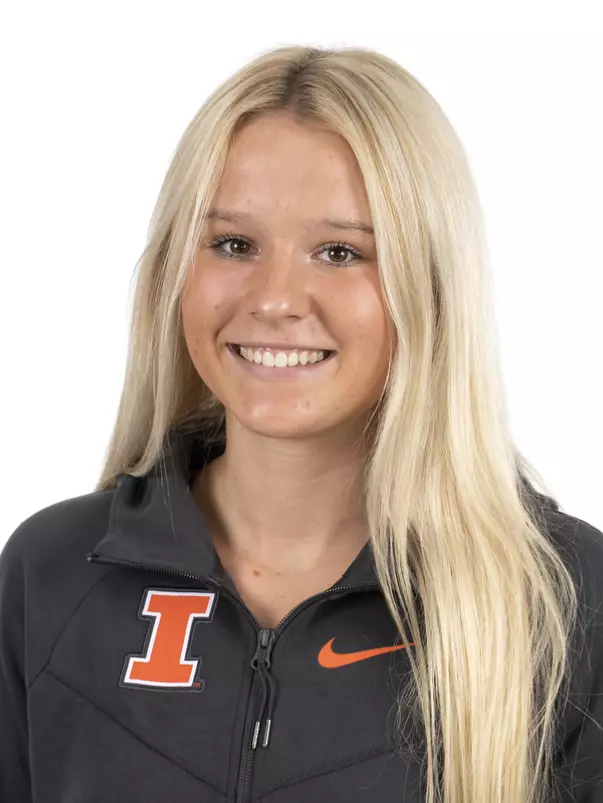CHAMPAIGN, IL - September 04, 2023 - Illinois Swimmer Kylee Sessions headshot taken during 2023-2024 Production Day at Fighting Illini Center for Excellence in Champaign, IL. Photo By Kevin Snyder