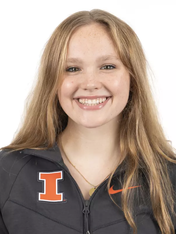 CHAMPAIGN, IL - September 04, 2023 - Illinois Swimmer Alexis Wendel headshot taken during 2023-2024 Production Day at Fighting Illini Center for Excellence in Champaign, IL. Photo By Kevin Snyder